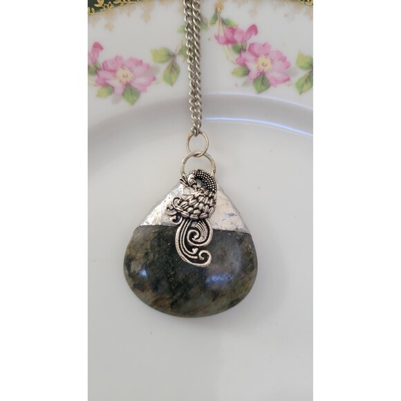 Unbranded Jewelry - Labradorite Peacock Soldered Pendant Necklace